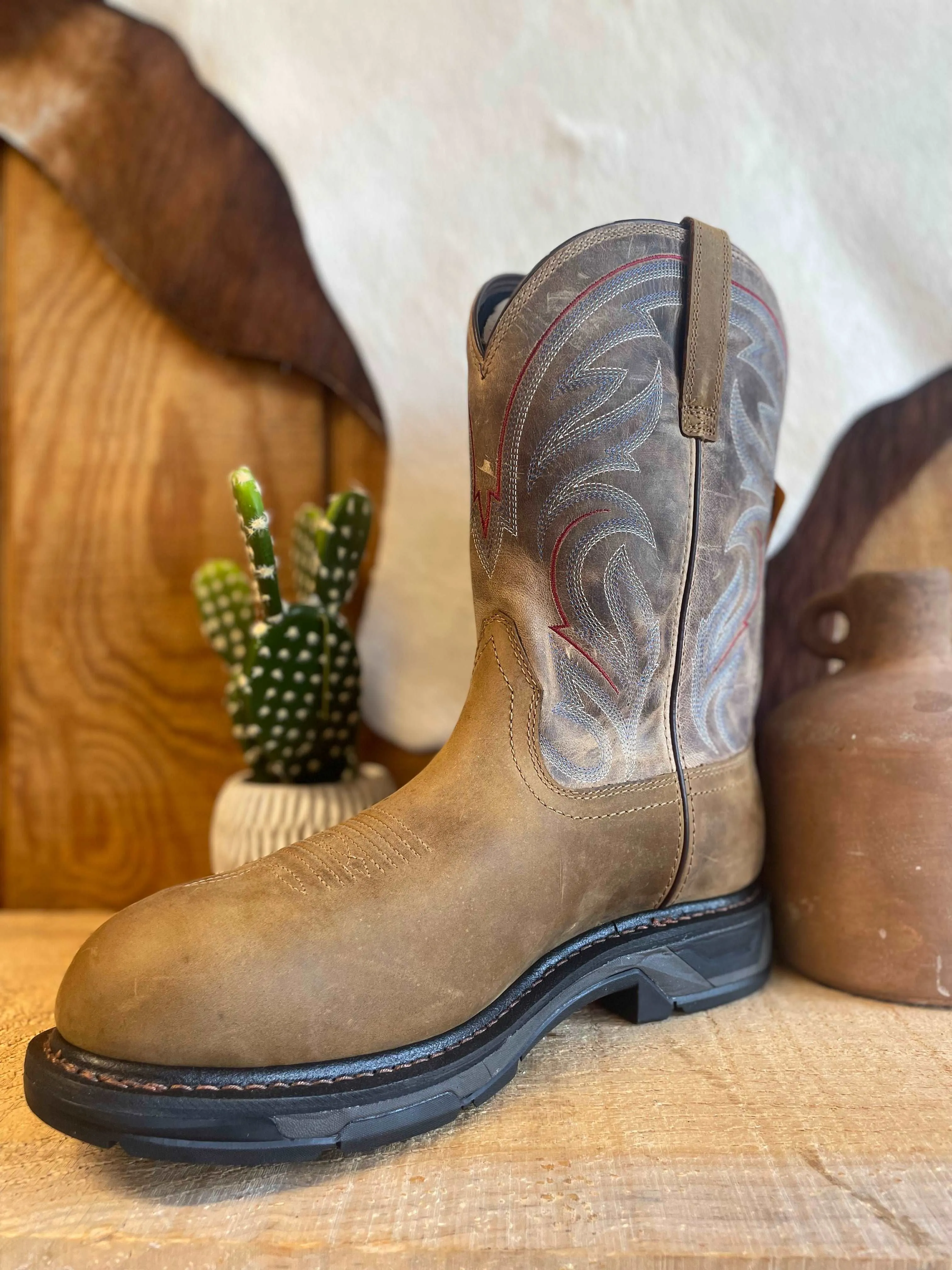 Ariat Mens Workhog XT H2O Composite Distressed Brown
