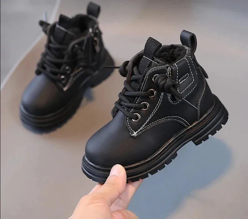 Children's Fashion Boots Winter Thickened Boys Girls' Anti Slip Warm Leather Boots Side Zipper Solid Color Kids Casual Shoes