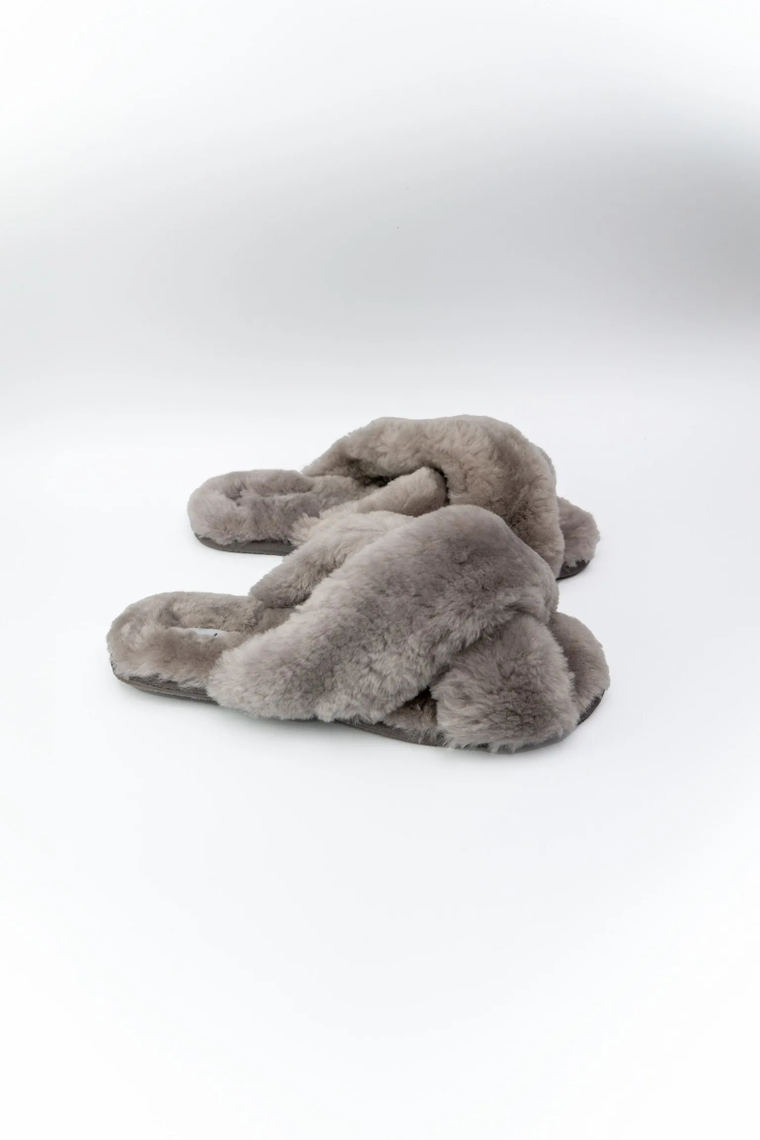 Esmee Sheepskin Slipper in Grey
