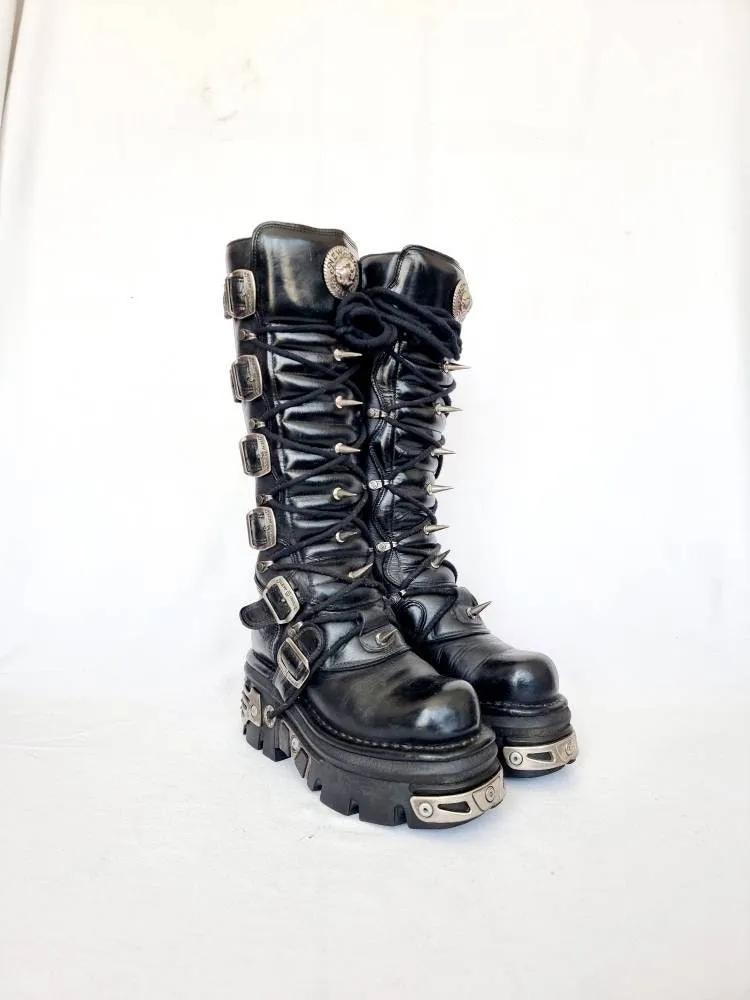 EU 36 / UK 3 New Rock Boots