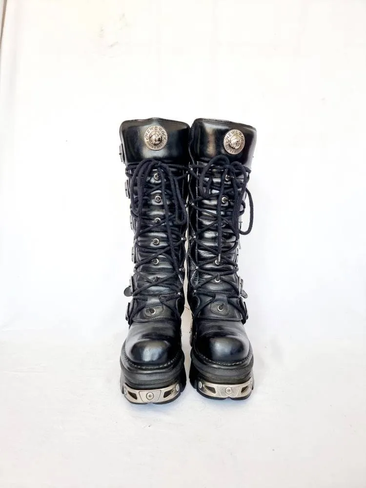 EU 36 / UK 3 New Rock Boots