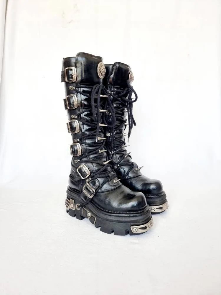 EU 36 / UK 3 New Rock Boots