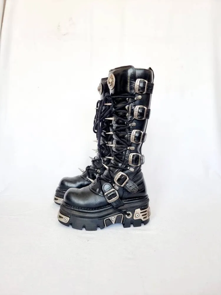 EU 36 / UK 3 New Rock Boots