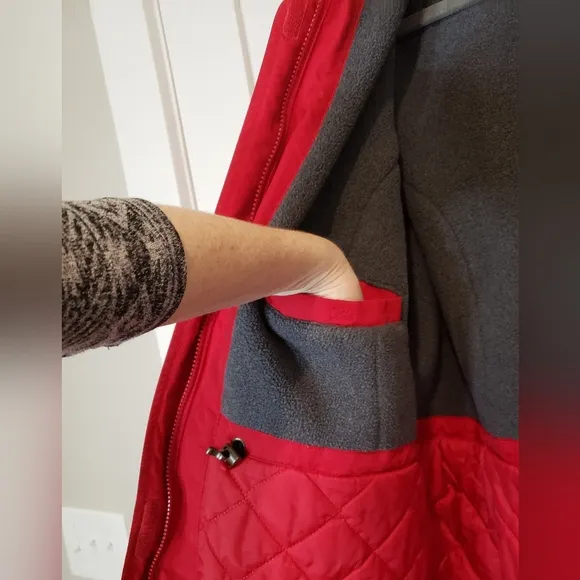 LANDS' END Insulated Winter Coat Hooded Red Size L/P 14-16 Nylon Polyester