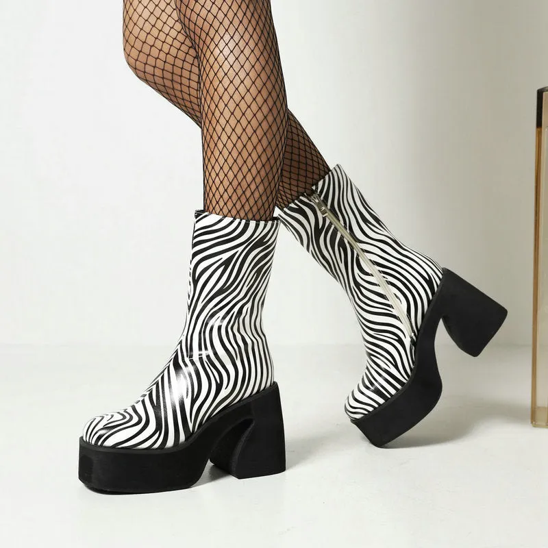 MooZoo Max Platform Boots