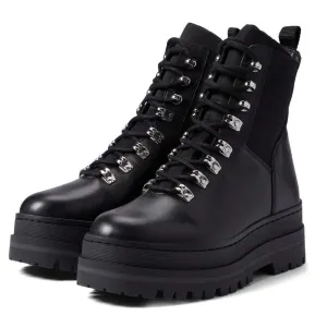 Plune Black Lace Up Leather Boots