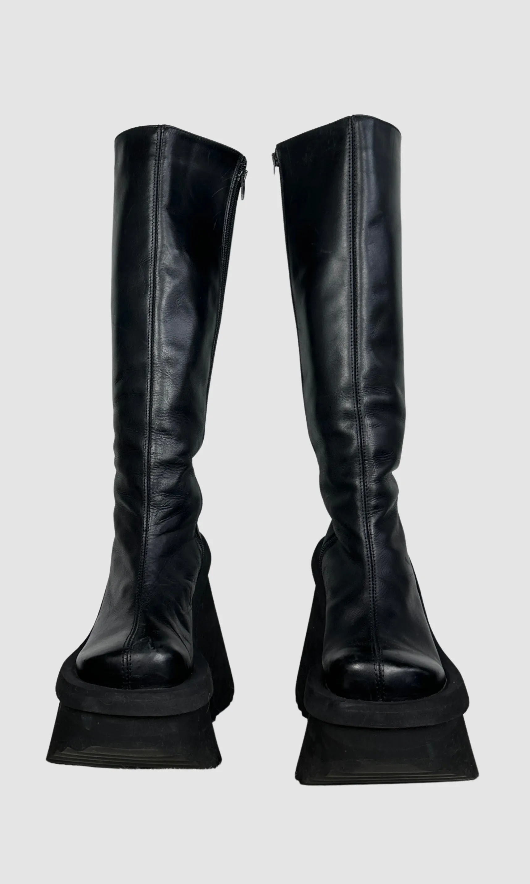 SONAX 90s Black Leather Mega Platform Fitted Boots • Size 8