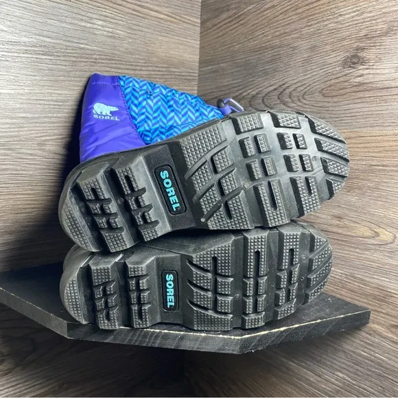 Sorel cub snowboots blue purple insulated winter