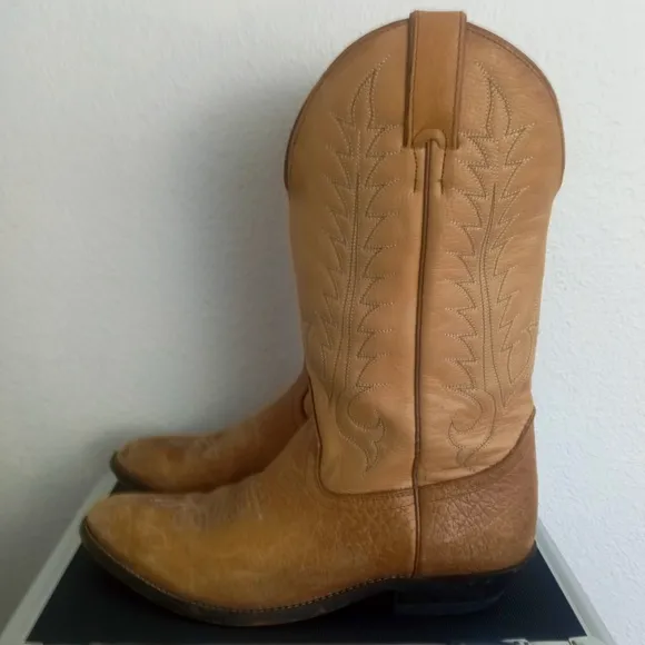 TONY LAMA Leather Cowboy Boots 2-Tone Brown Heels