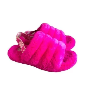 UGG Fluff Yeah big kid's girl pink slide sandal logo strap size 5