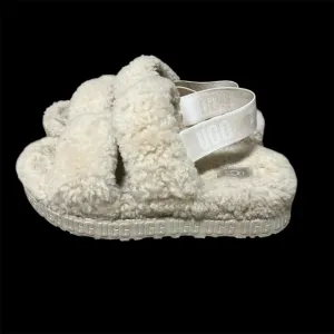 UGG WOMENS INVORY  OH FLUFFITA  CREAM WOMENS 9