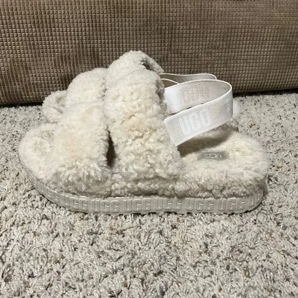 UGG WOMENS INVORY  OH FLUFFITA  CREAM WOMENS 9