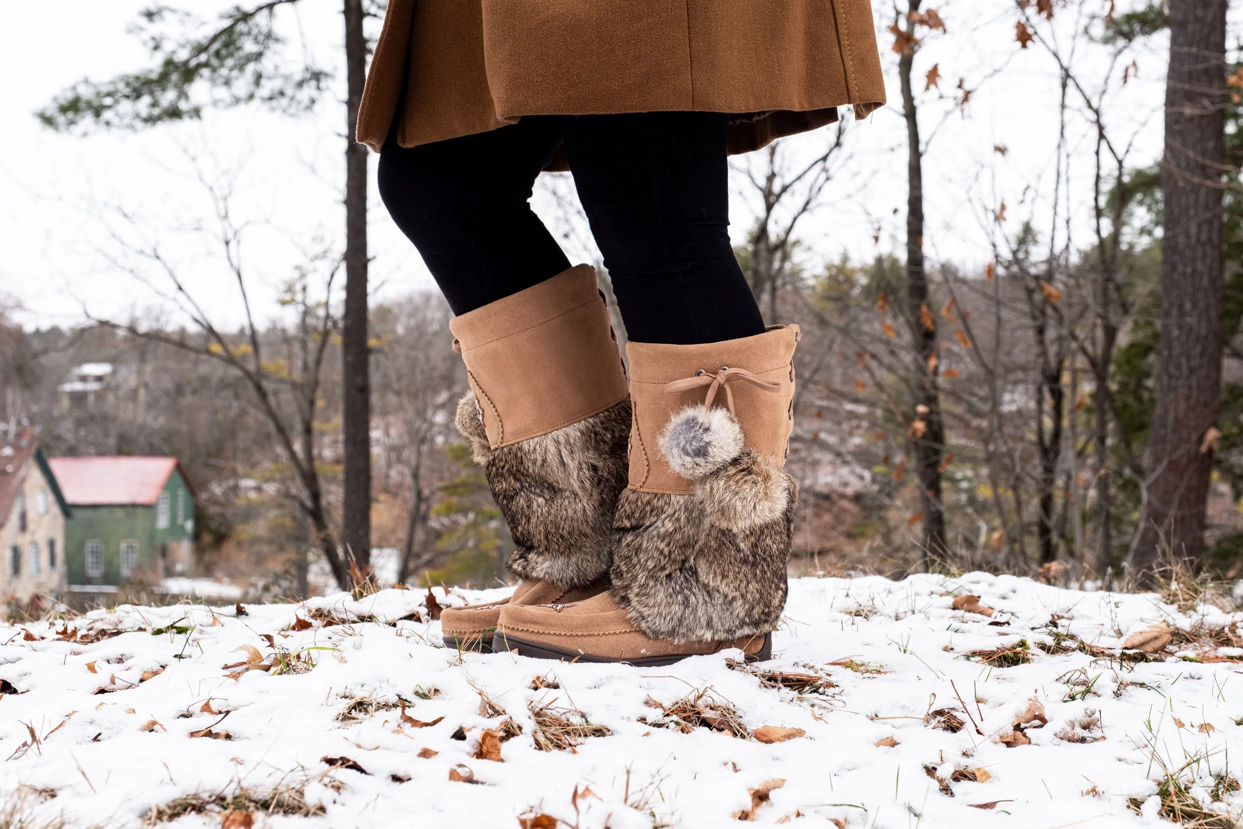 Women's Snowy Owl Waterproof Mid-Calf Mukluk Boots